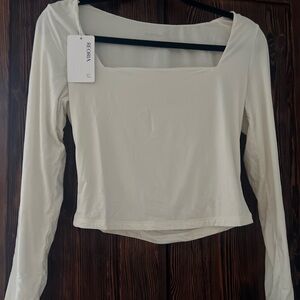 ReoRia Women's Elegant White Long Sleeve Top